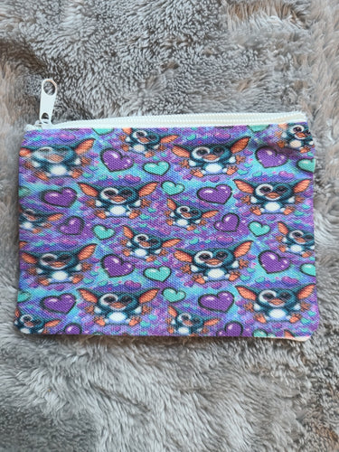 Small makeup bag- gizmo