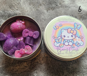 8oz candle with hello kitty melts